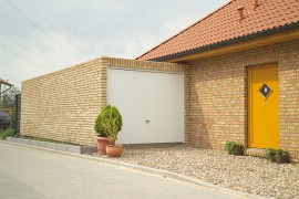 Betonová garáž s podlahou 300x600 cm