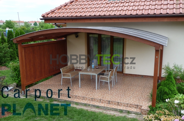 Renovujeme dřevěnou pergolu