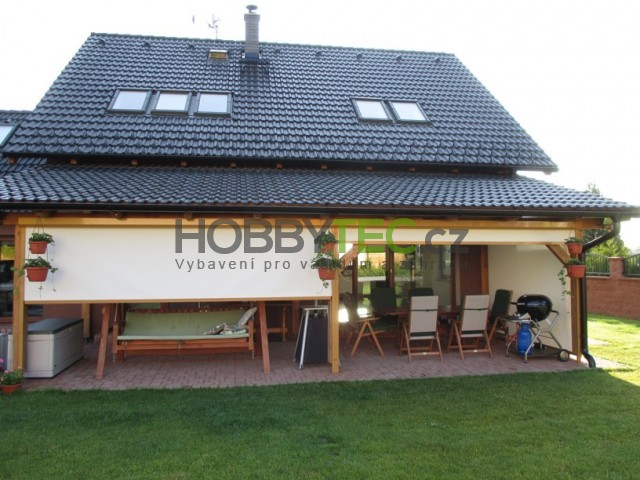 Stínění pergoly