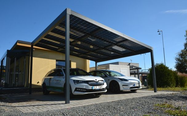 Hobbytec kráčí směrem k soběstačnosti a elektrifikuje vozový park