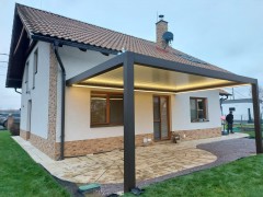 SEESKY bioklimatická pergola model 2022