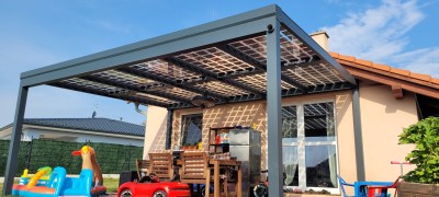 Hliníková solární pergola SOLAR ENERGO s FVE - napojeno