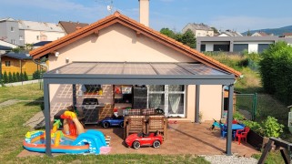 Hliníková solární pergola SOLAR ENERGO s FVE - napojeno