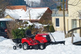 MTD OPTIMA LN 200 H travní traktor se zadním výhozem