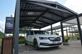 Hliníkový solární přístřešek SOLAR ENERGO s FVE - napojeno