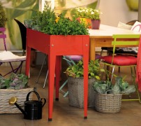 Pěstební stůl červený 95x80x35 cm