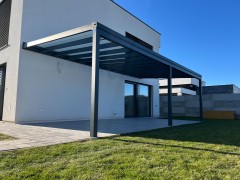 Hliníková pergola POLLUX se sklem
