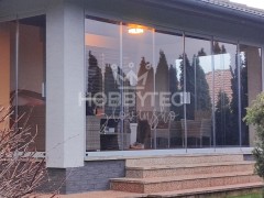 Bezrámové zasklení terasy VG17
