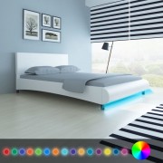 vidaXL Postel s matrací z paměťové pěny LED bílá umělá kůže 140x200 cm