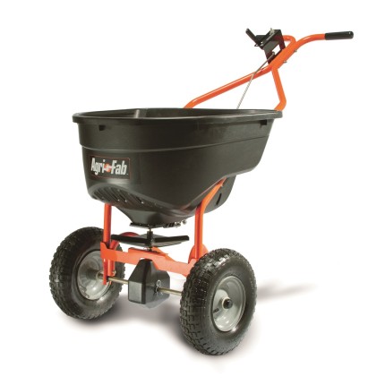 AgriFab AF 2101 tlačené rozmetadlo