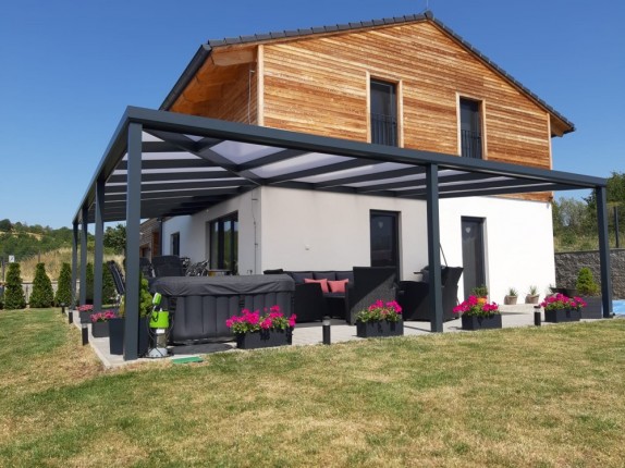 Hliníková pergola rohová POLLARD s polykarbonátem